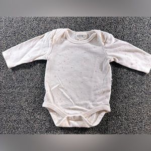 Rabbit + Bear by Emily and Oliver Size 0-3m One Piece Star pattern